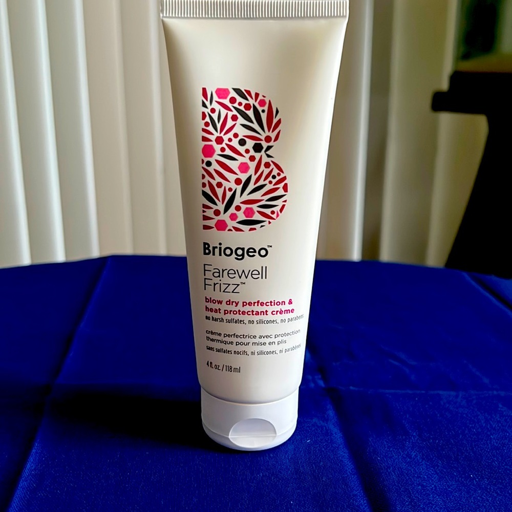 Bridgeport Farewell Frizz heat protection cream